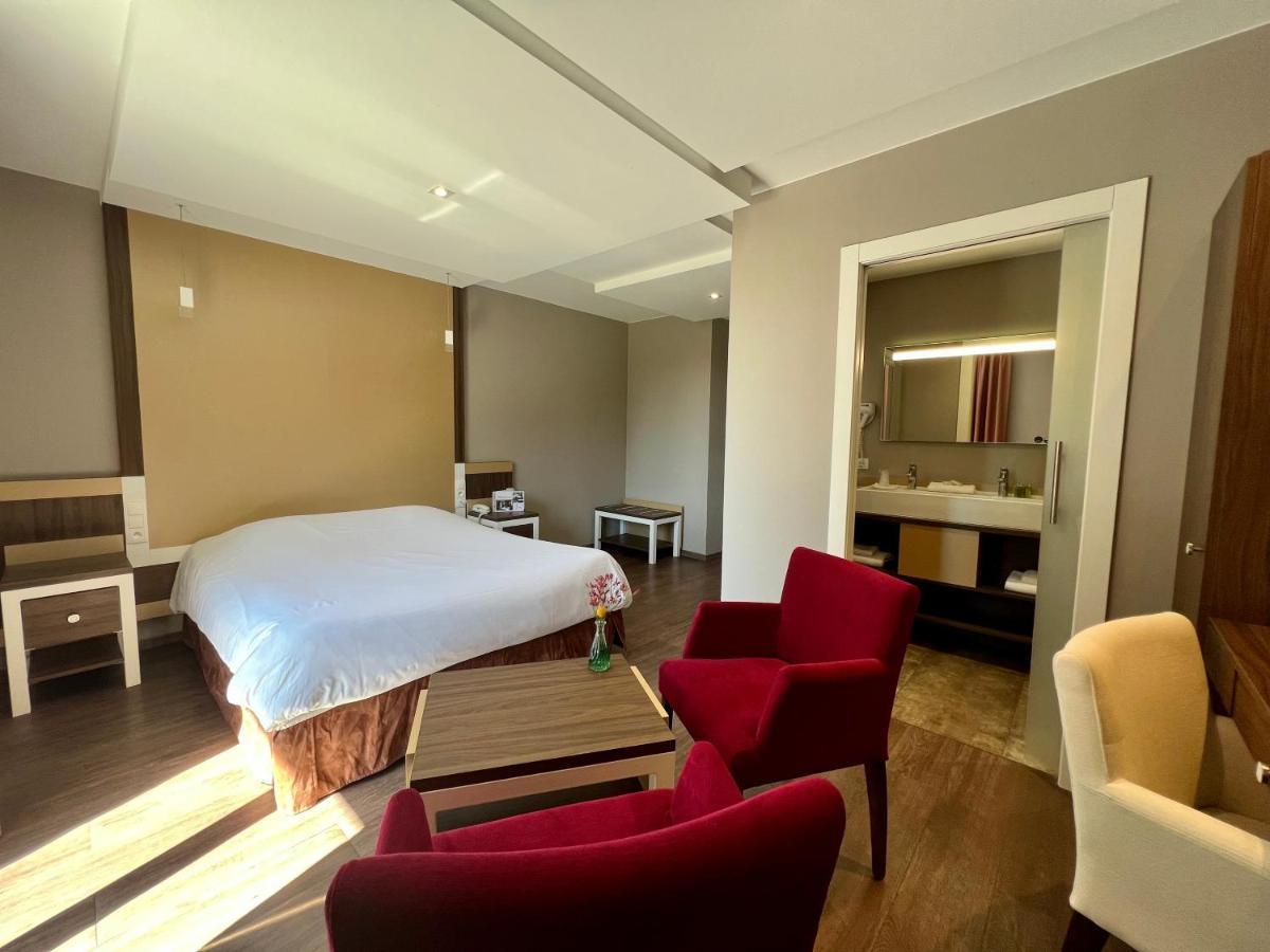 Hotel Les Bergeronnettes Champagneux Εξωτερικό φωτογραφία